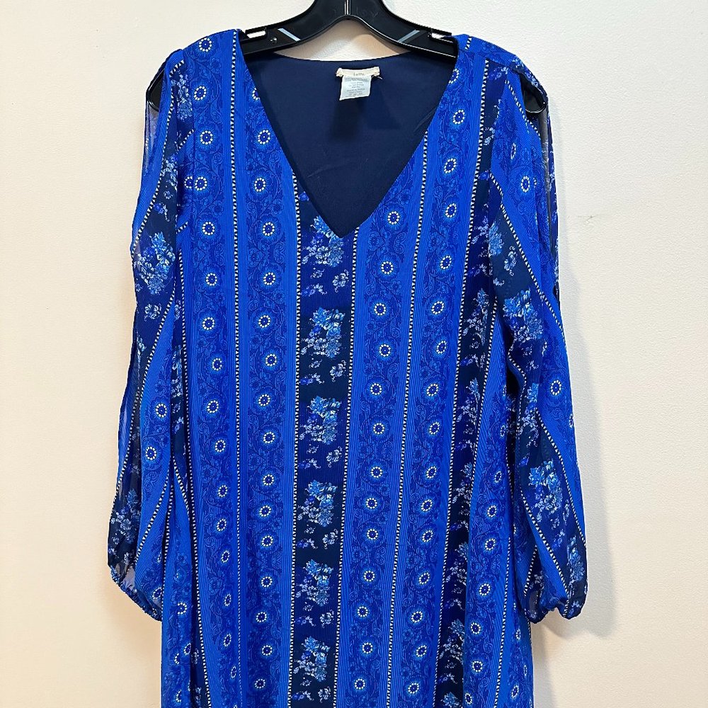 InTu Dress with cold shoulder cut-outs